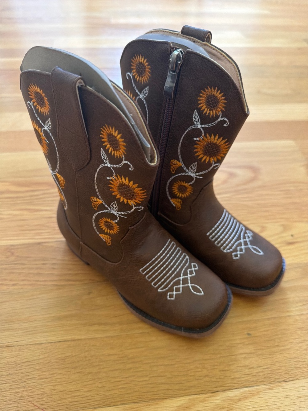 Girls sunflower cowboy boots